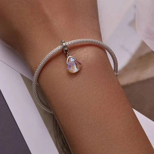 scallop shell on bracelet
